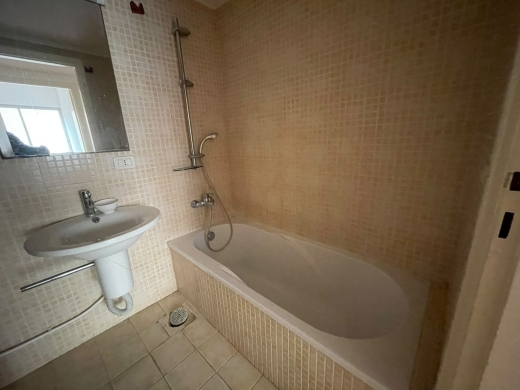Spacious Apartment For Rent in Ain al-Mraiseh, Ras Beirut — 14