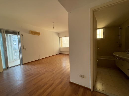 Spacious Apartment For Rent in Ain al-Mraiseh, Ras Beirut — 10