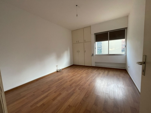 Spacious Apartment For Rent in Ain al-Mraiseh, Ras Beirut — 8