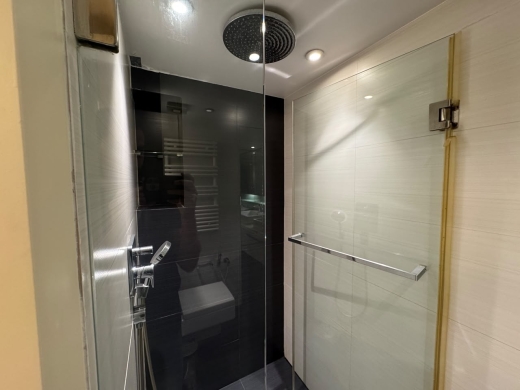 High-End Fully Furnished Apartment For Rent in Ain Al Mraiseh, Ras Beirut — 15
