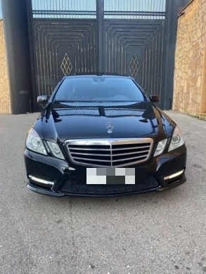 Mercedes-Benz E 300 2012