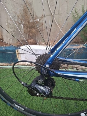 Giant Defy Road Bike — 3