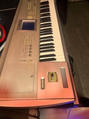 Korg Triton Studio