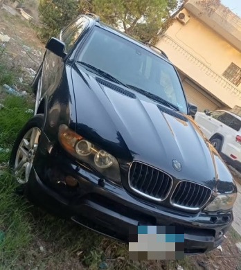BMW 2005 6-Cylinder Vehicle