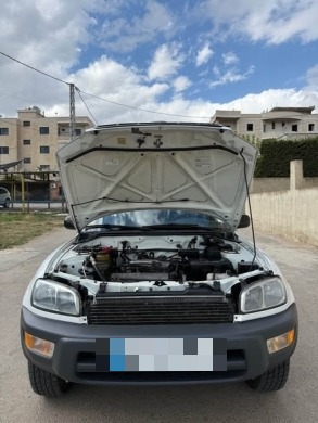 Toyota RAV4 4WD 1999 — 5
