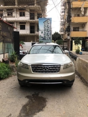 Infiniti FX35 2005