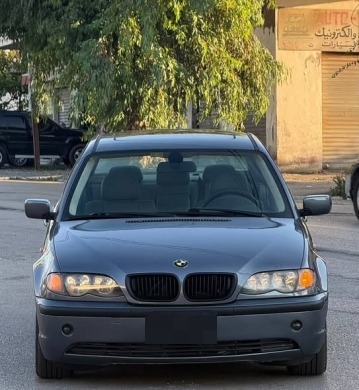 BMW 325 New Boy 2003