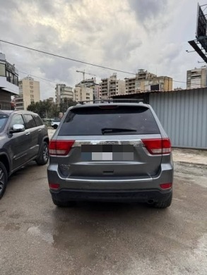Jeep Cherokee Overland 2011 — 4