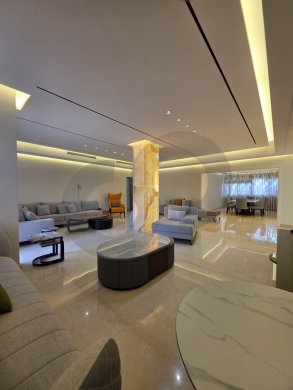 prestigious area/high floor/partial sea view/fully… — 3