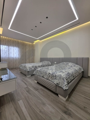 prestigious area/high floor/partial sea view/fully… — 5