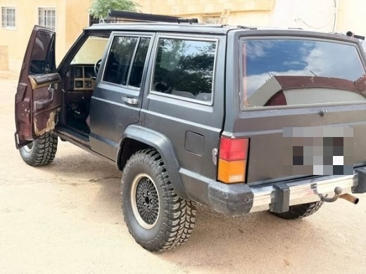 Jeep Cherokee 1989 — 3