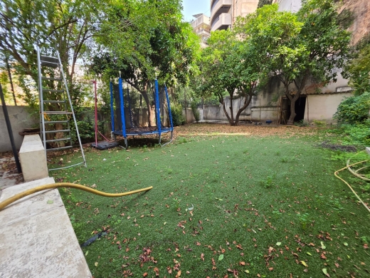 Rare Oppurunity! Villa For Sale in A Prime Location in Mar Takla, Hazmieh — 5