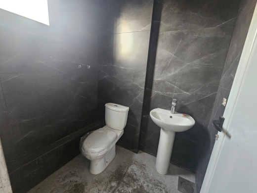 Duplex Shop For Rent in Prime Location in Sad El Baouchriye — 6