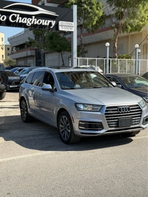 Audi Q7 model 2017 — 2