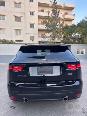 Jaguar F-pace 2018 — 2
