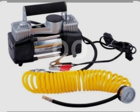 Vehicles accessories in Verdun - كمبروسر هواء سفري سلندرين 150 PSI للسيارات 12 فولت | Dual Cylinder 150 PSI 12V Air Compressor
