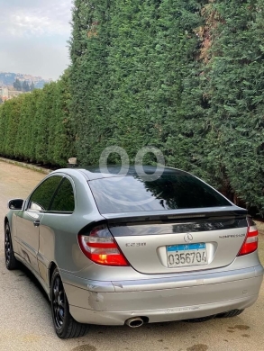 Other Goods in Bouar - mercedes c230 2003 4 cylinder