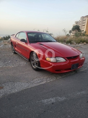 Ford in Khalde - ford Mustang 1998