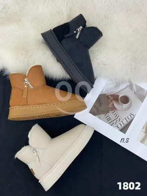 Vêtements, chaussures et accessoires dans Abou Samra - أحذية بوت نسائية شتوية مبطنة بالفرو - مريحة جداً | Fur Lined Ladies Winter Boots - Super Comfy