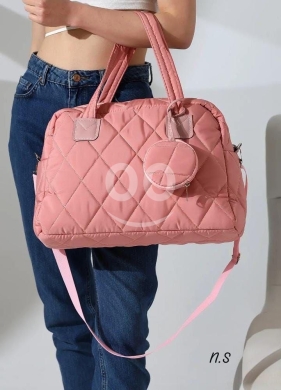 Vêtements, chaussures et accessoires dans Abou Samra - حقيبة يد نسائية مبطنة | Women&#039;s High Quality Quilted Fashion Handbag with Round Coin Purse