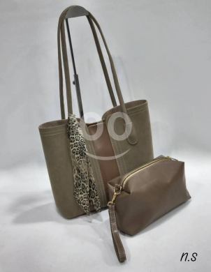 طقم حقيبة يد نسائية فاخرة مع محفظة صغيرة أنيقة | Luxury Women's Handbag Set with Stylish … — 4