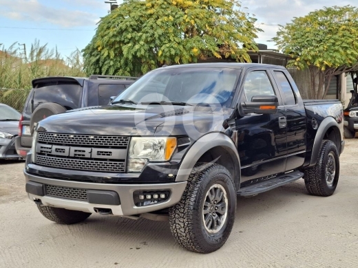 Ford in Zgharta - Ford F150 Raptor svt 2010 V8 full options black leather newly serviced