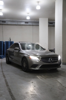 Mercedes-Benz in Ain el-Remmaneh - C300 2019 اجنبية