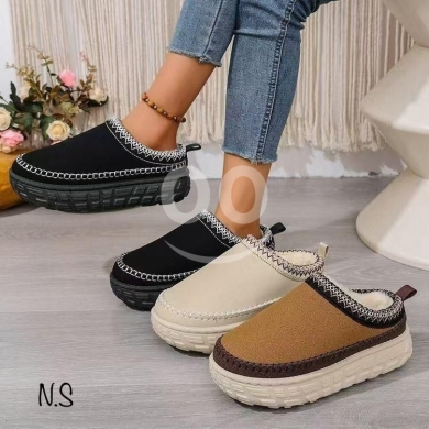 سليبر نسائي شتوي نعل مرتفع جودة ممتازة | Women's High Quality Platform Winter Slippers Co… — 4
