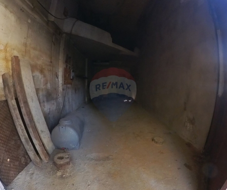 Commercials for rent dans Mina - R9-3051 Shop for Rent in Mina - Tripoli محل للإيجار في الميناء طرابلس (40 m²,2 Floors)