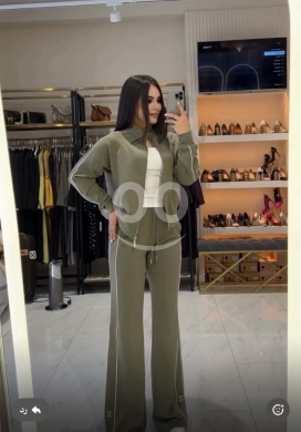 Clothes, Footwear & Accessories in Loussiya - طقم نسائي