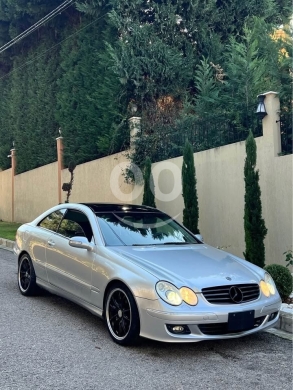 Mercedes-Benz in Beirut City - Mercedes CLK320 model 2004