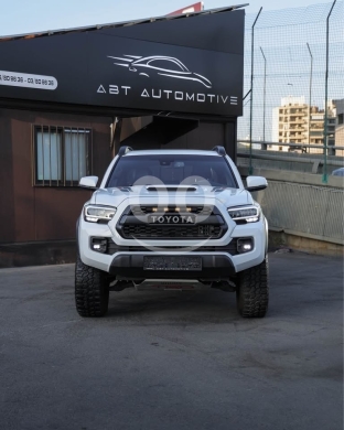 Toyota in Dekouaneh - Toyota Tacoma 2020
