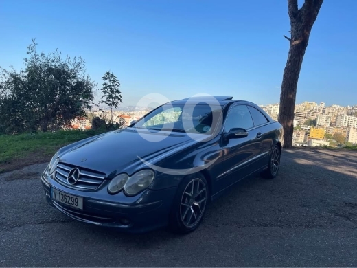 Mercedes-Benz in Beirut City - Mercedes Clk 320 Model 2003