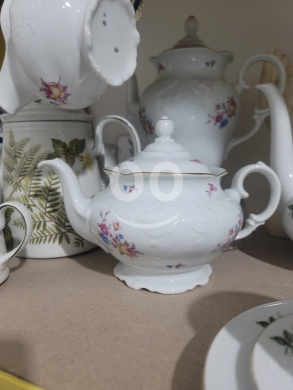 Antiques & Collectibles dans Deir Kifa - teapot for sale