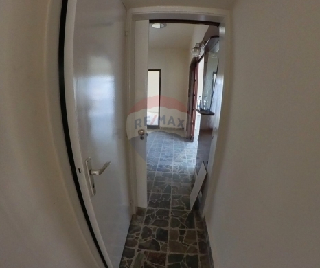 Apartments for sale in Azmi - R9-3061 Apartment for Sale in Azmi Street - Tripoli شقة للبيع في شارع عزمي طرابلس (265 m² + Roof)
