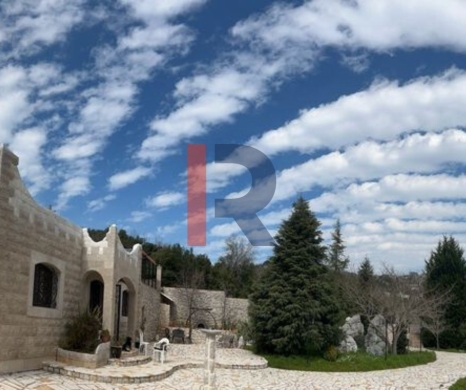 R9-3063 Villa for Sale in Ajaltoun – Keserwan (2,300 m² Land, Expansion Potential) — 18