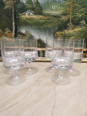 Antiques & Collectibles in Tripoli - طقم كبايات كريستال أوروبي أنتيك عدد 6 | Antique European Crystal Drinking Glasses Set of 6