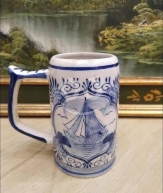 Antiques & Collectibles in Dam Wel Farez - ماغ بورسلان هولندي أنتيك ديلفت بلو أصلي | Antique Dutch Delft Blue Porcelain Mug Hand Painted