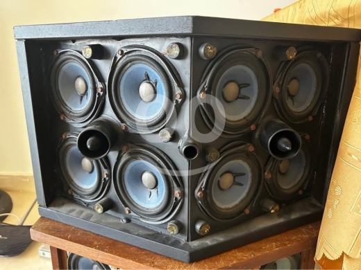 Audio & Stereo in Achrafieh - سماعات بوز 901 الإصدار الرابع كلاسيكية موديل 1979 | Bose 901 Series IV Vintage Speakers (1979)