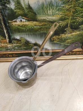 طقم ركاوي قهوة نحاس أصلي عدد 2 | Pair of Traditional Handmade Copper Coffee Pots (Rakweh) — 3