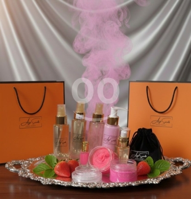 Health & Beauty in Saida - strawberry sets