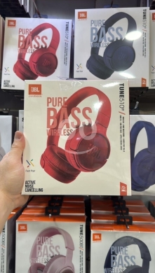 Other Mobile Phones & Accessories in Achrafieh - سماعات جي بي إل لاسلكية ألوان متنوعة | JBL Pure Bass Wireless Headphones - Multi Colors