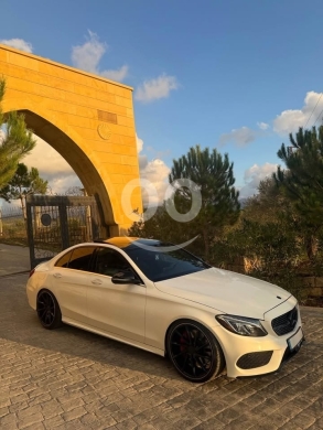 مرسيدس بنز في مدينة بيروت - Mercedes C43 2016