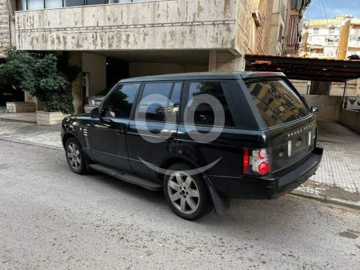 Land Rover in Beirut City - رانج روفر موديل 2004