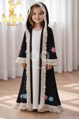 Clothes, Footwear & Accessories in Loussiya - اسدال بناتي