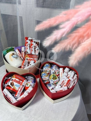 صندوق هدايا شوكولاتة كيندر متنوعة مع شريط أحمر | Kinder Chocolate Assorted Gift Box with … — 2