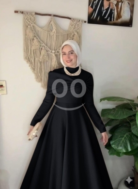 فستان سهرة مخمل ناعم بقصة ملكية أنيقة | Elegant Royal Cut Soft Velvet Evening Dress — 5