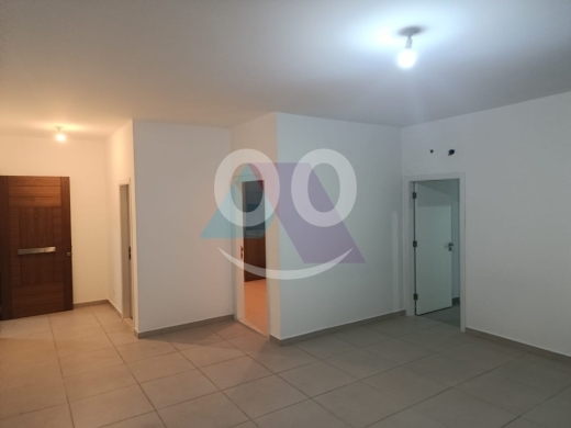 Other real estate in Ain El Remeneh - 2 bedroom apartment 4sale in Ain el Remmaneh -شقة للبيع في عين الرمانةGH54A118