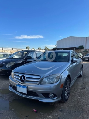 Mercedes-Benz in Beirut City - Mercedes C300 2008
