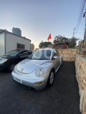 فولكس فاجن في مدينة بيروت - Beetle 2001